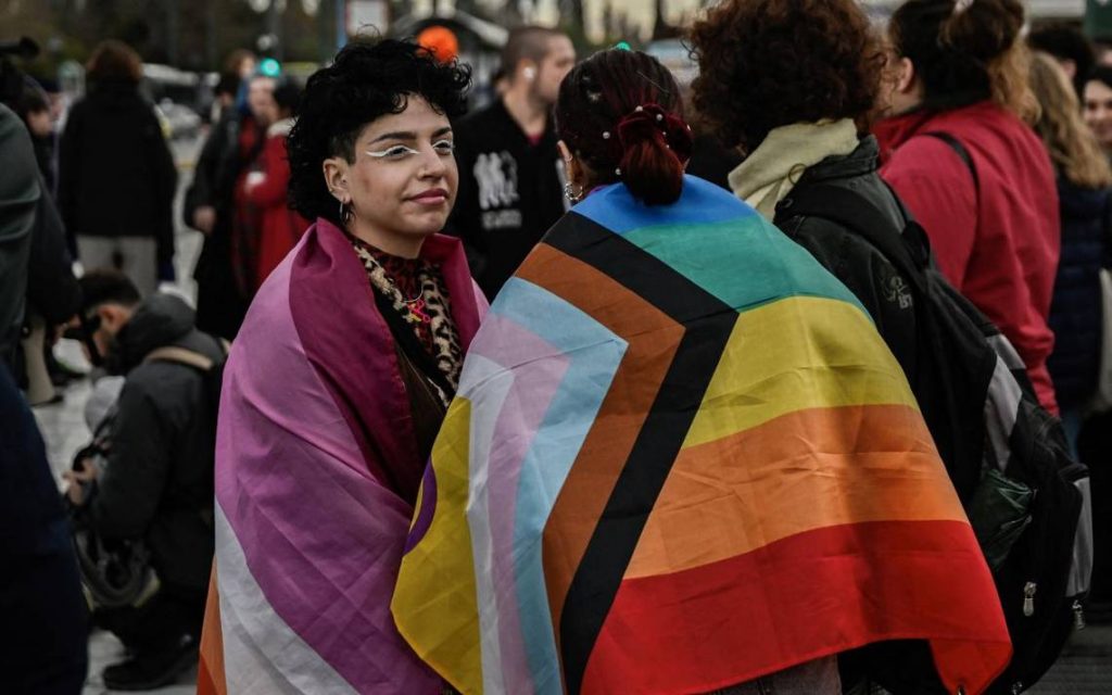 Irak penaliza relaciones homosexuales con 15 años de cárcel - El Heraldo de Chiapas