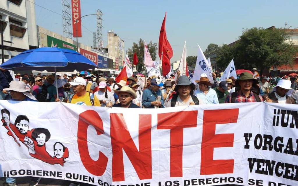 "Nos parece una burla", dice la CNTE sobre el incremento salarial de AMLO - El Heraldo de Chiapas