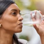 el alcohol afecta más a las mujeres. ¿Por qué?