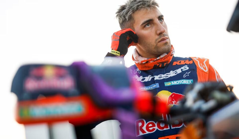 Luciano Benavides, el líder del Dakar que corre con una rodilla destrozada | Deportes