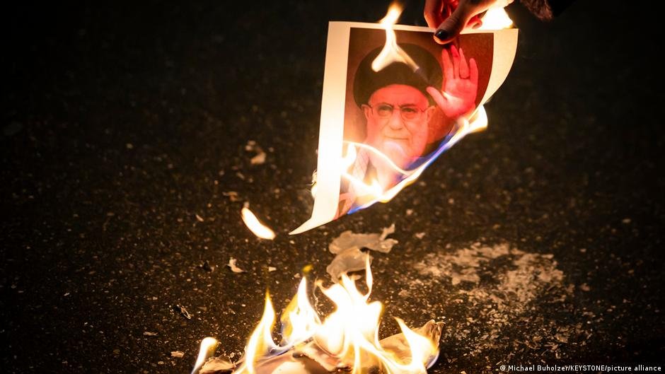 Cifra de muertos en protestas de Irán superaría los 2.000